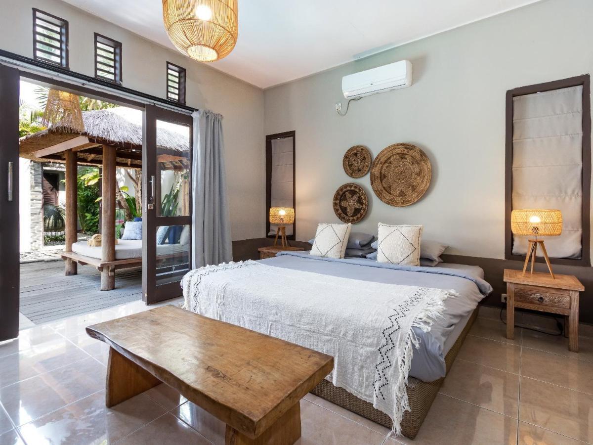 Villa Chamade Seminyak Buitenkant foto