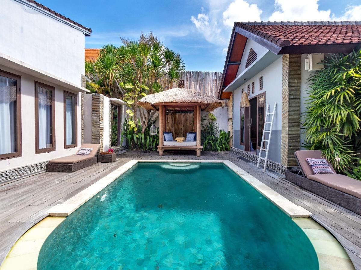 Villa Chamade Seminyak Buitenkant foto