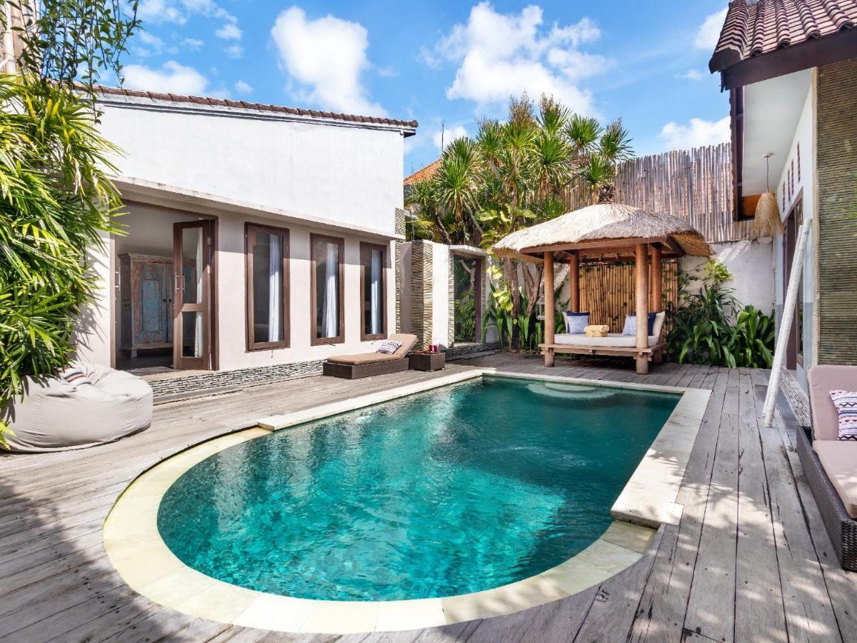 Villa Chamade Seminyak Buitenkant foto